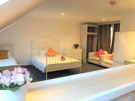 Studio to rent - Photo 3