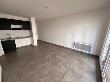 Location Appartement 2 pièces 41m² ST JORY 31790 - Photo 5