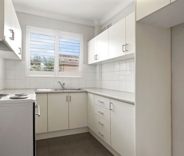 Fresh, Bright & Convenient Living - Photo 1