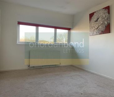 4 bedroom terraced house to rent - Photo 5