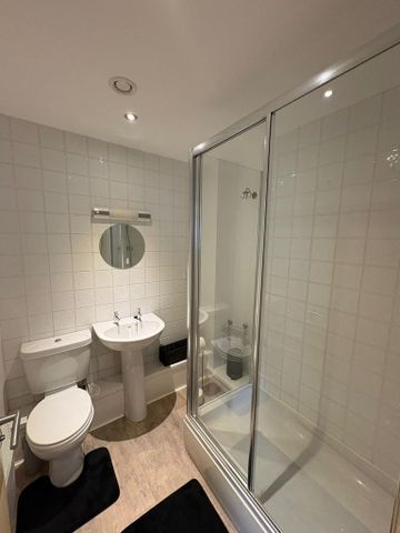 2 bedroom apartment to rent - Photo 5