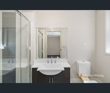 5 Merimbula Place, Woongarrah, NSW 2259 - Photo 5