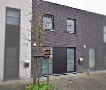 NIEUWBOUW WONING MET TERRASTUIN EN CARPORT - Foto 3