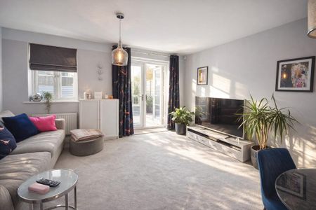 2 bedroom terraced house to rent - Photo 3