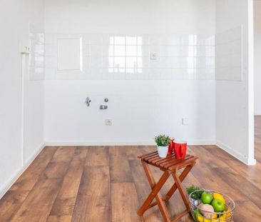 Familienwohnung mit Balkon - Photo 1