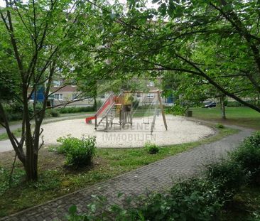 Eine Top Aussicht gibt es gratis dazu! 3 Raum Wohnung mit Balkon un... - Photo 3