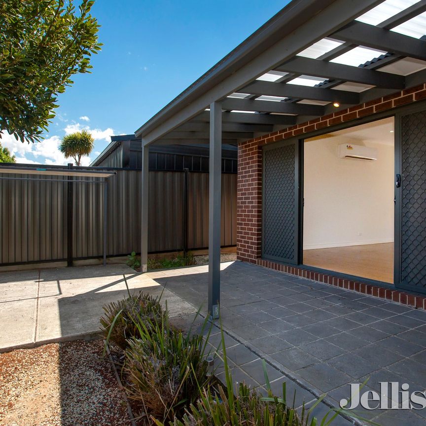 4/89 St Vigeons Road, Reservoir - Photo 1