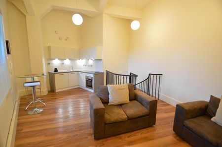 1 Bed Furnished Apartment - Photo 2