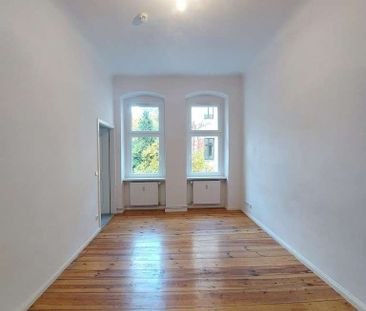 Singles aufgepasst: Gem&uuml;tliche 1-Zimmer-Altbauwohnung sucht ne... - Photo 2