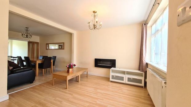 3 bedroom semi-detached house to rent - Photo 1