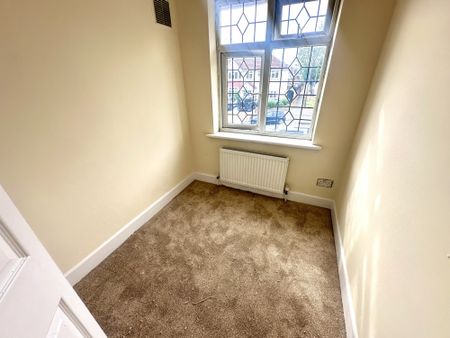 Brookside Road, Greater London, UB4 - Photo 3