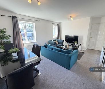 2 bedroom flat to rent - Photo 3