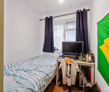 Goodwin Close, Mitcham, CR4 - Photo 5