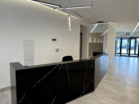 For Lease - 2 David Eyer Road Unit# 528, Richmond Hill, Ontario - Photo 5