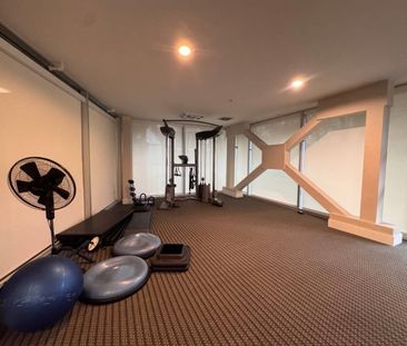 7377 14th Avenue #305, Burnaby, BC V3N1Z7 - Photo 4