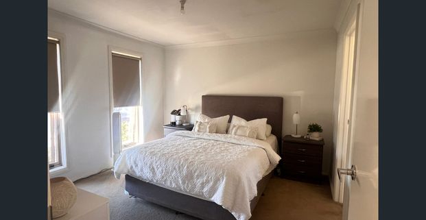 This home is ready for you to move in and enjoy. - Photo 1