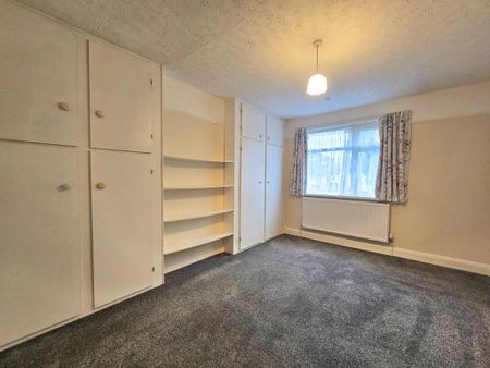 3 bedroom semi-detached house to rent - Photo 4