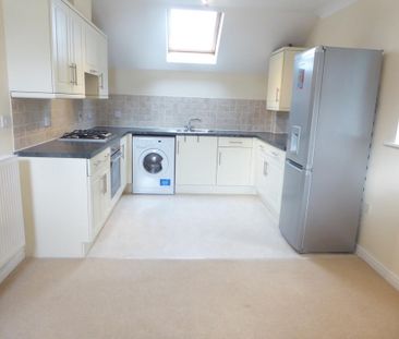 2 bedroom apartment to rent - Photo 2