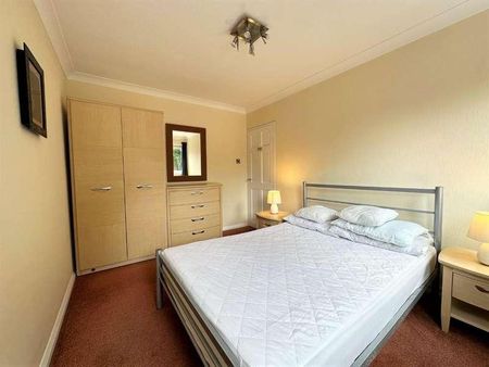 Hanover Street, Newcastle, ST5 - Photo 2