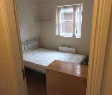 Upstairs Apartment, 4b Magdala Street, University Quarter, Belfast,... - Photo 6