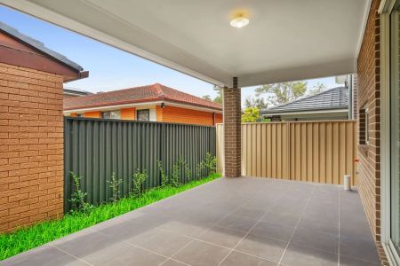 6 Barnes Street, Girraween. - Photo 5