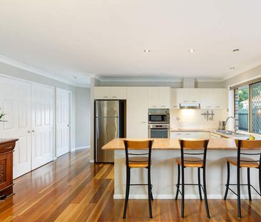 5 Coot Tha Place, Forest Lake QLD 4078 - House For Rent - $800 | Do... - Photo 2