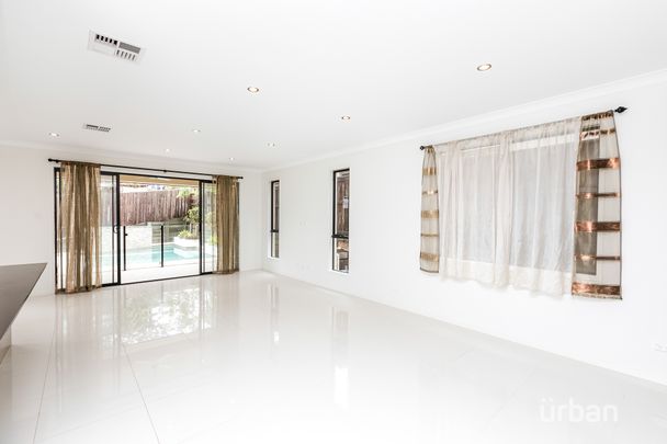 Stunning Family Home in Bardon - 56 Lorward Avenue - Photo 1