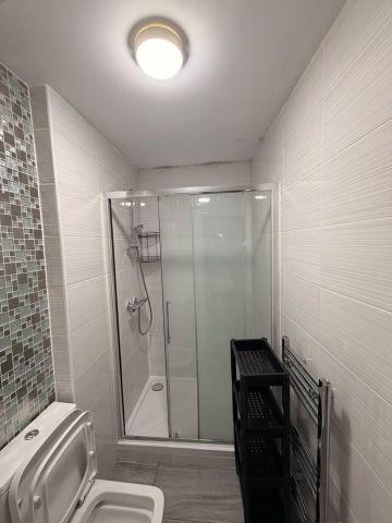 1 Bed Flat, Harpour Road, IG11 - Photo 4