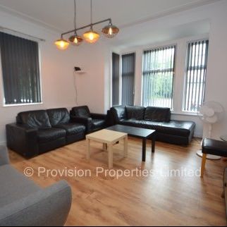 5 Bedroom Lets in Leeds - Photo 1