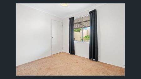 205 Currie St, Warnbro WA 6169 - House For Rent | Domain - Photo 3