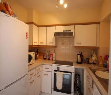 1 bedroom flat to rent - Photo 5