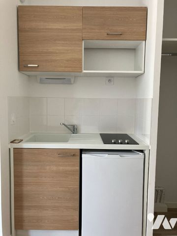 A LOUER STUDIO Rennes 1 pièce(s) 24.03 m2 - Photo 3