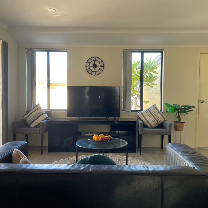 Canning Vale - Photo 1