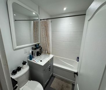 For Lease - 50 Benson Avenue Unit# 2B, Richmond Hill, Ontario - Photo 1