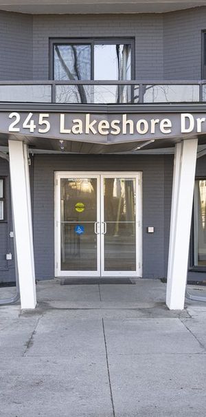 Lakeshore Apartments - Photo 1