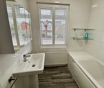 1 bedroom in a house share to rent - Photo 6