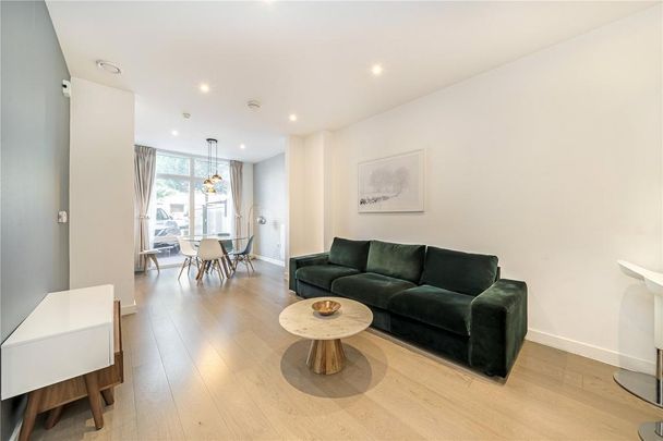 3 bedroom terraced house to rent - Photo 1