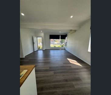 Renovated Family Home in a Prime Lifestyle Location - Photo 5