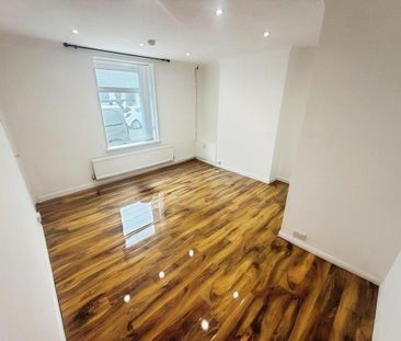 3 bedroom property to rent - Photo 5