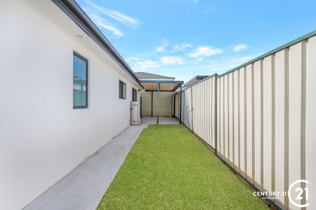 Brand New Granny Flat in the Heart of Bossley Park - Photo 2