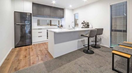 Premium property in top location - Photo 4