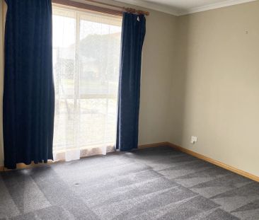THIS PROPERTY FEATURES: - Photo 6