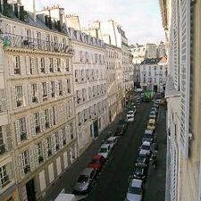 Logement à Paris, Location meublée - Photo 1