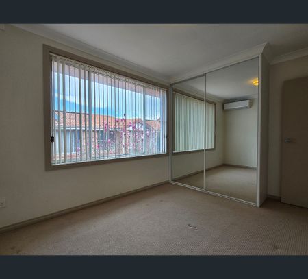 3/30-32 Albion Street, Roselands, NSW 2196 - Photo 2