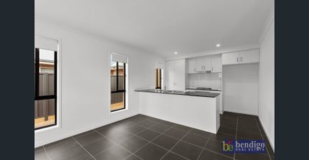 10 Noonan Street, Bagshot, Vic 3551 - Photo 2