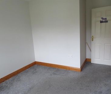 32 Birchdale Manor, Lurgan, BT66 7SY - Photo 4