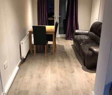 6 bedroom house share to rent - Photo 1