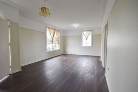 3 Bedroom Home - Photo 2