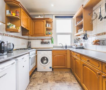 1 Bed Flat, Merton High St, SW19 - Photo 2