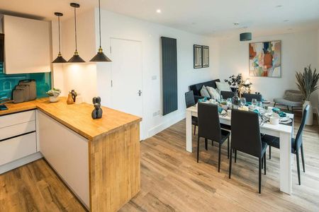 Cambridge Heath Road - Photo 3